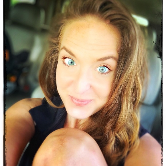 Meet your Posher, Brittany - Picture 1 of 1